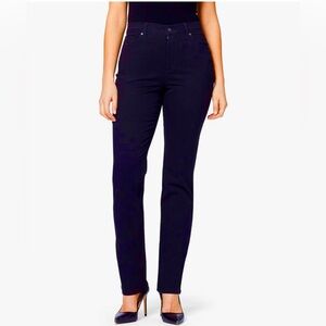 Woman’s Gloria Vanderbilt Mid Rise Bridget Slim Jeans Size 18 Liverpool Wash New